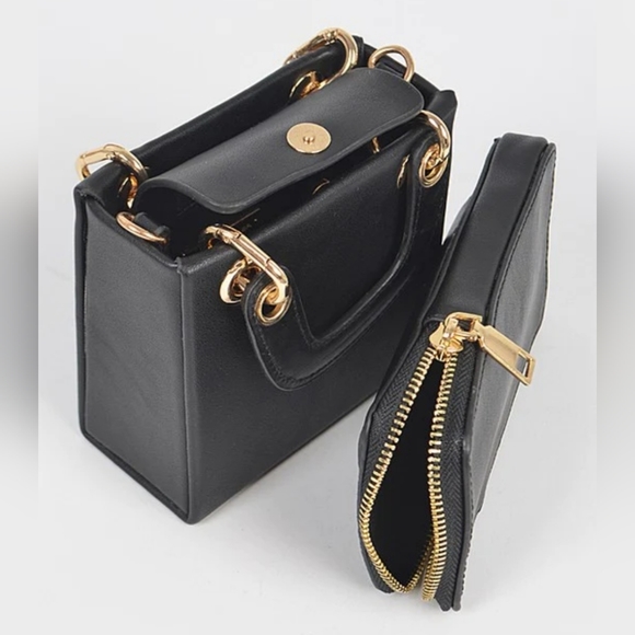 Mini Sling Crossbody Set - Picture 4 of 4